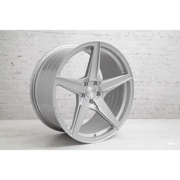 Felgi Aluminiowe Ispiri FFR5 21